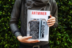 Antminer bitcoin vault